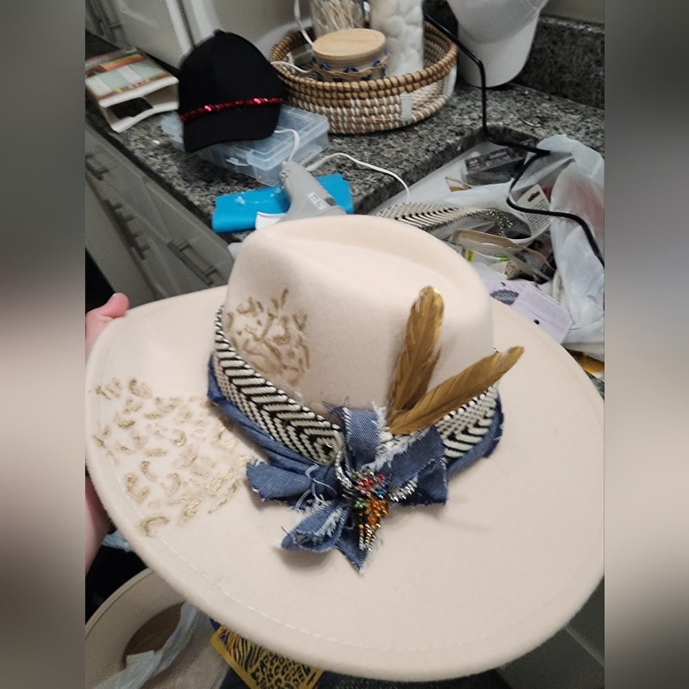 CUSTOM HATS